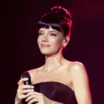 Lily Allen Delights Fans with Behind the Scenes Glimpse of Toronto Tour Stop Featuring Candid Pizza Moment in Bathrobe