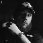 Luke Combs Makes History Again on Country Airplay Chart with Consecutive Top Two Hits