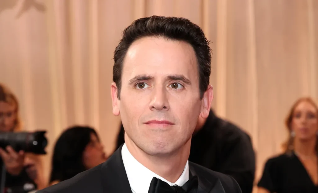 Mentalist Oz Pearlman Recounts Terrifying Moments During White House Correspondents’ Dinner Attack