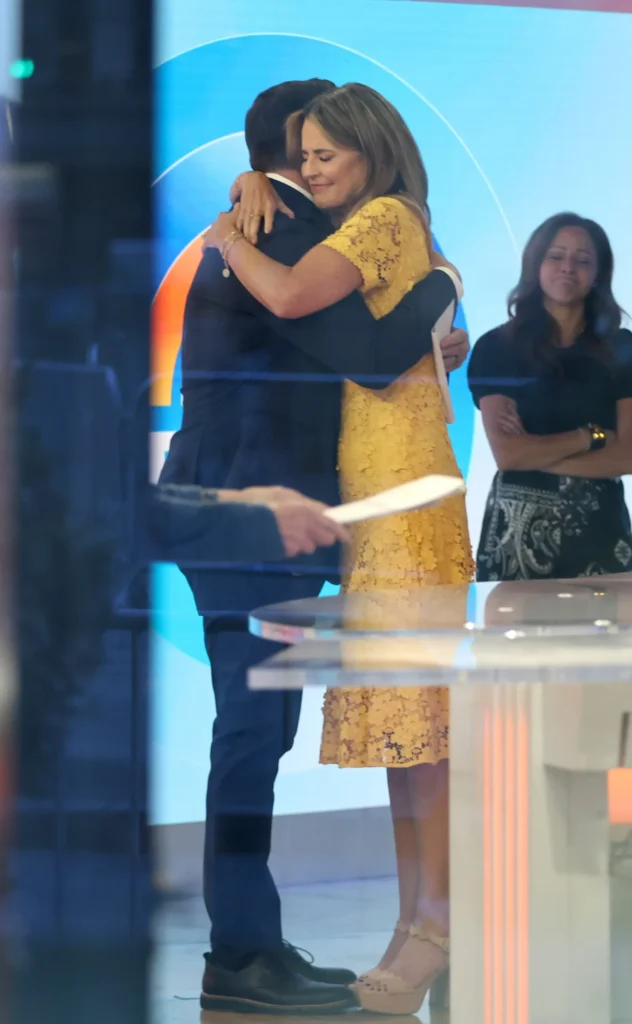 Savannah Guthrie Returns to Today Show Anchor Desk Amid Ongoing Investigation into Mother Nancy Guthries Disappearance