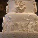 The Enduring Legacy of a Royal Confection: William and Kate’s Iconic Wedding Cake Continues to Captivate