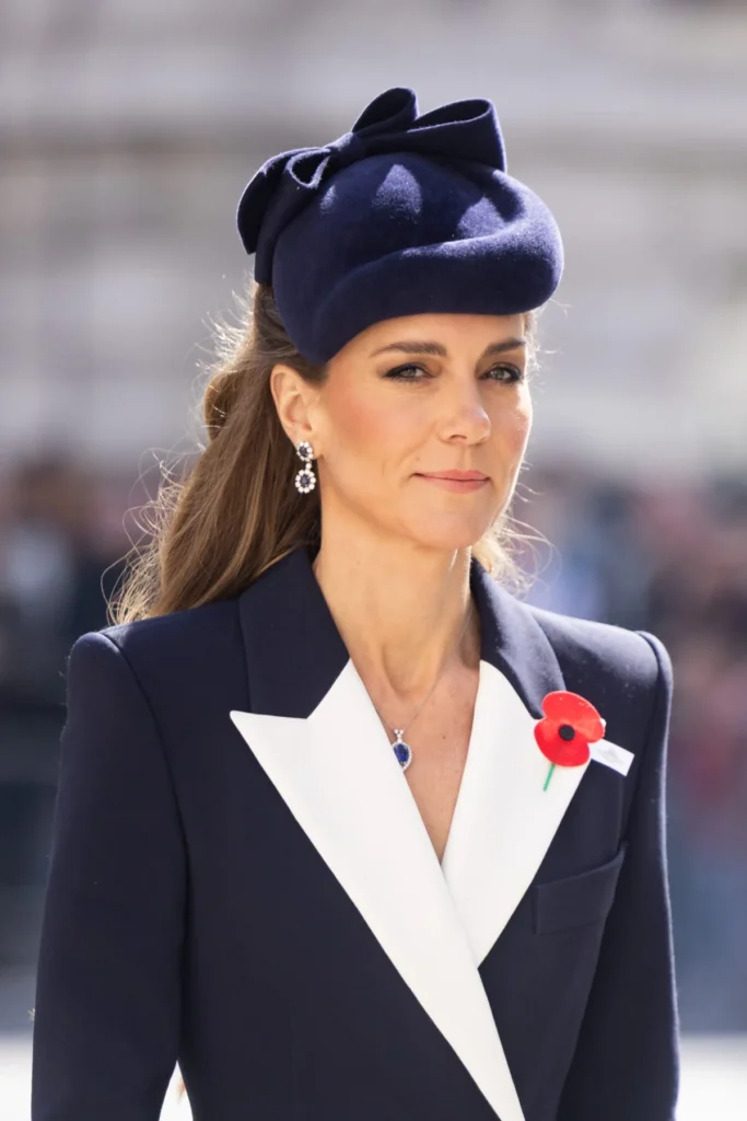 The Princess of Wales Honours Fallen Heroes at the Cenotaph on Anzac Day