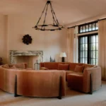 A Masterclass in Transatlantic Design The Convergence of British Arts and Crafts and Modern Hamptons Luxury