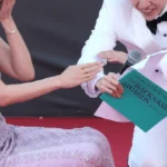 Award Show Host’s Quick Actions Saves Actress On The Red Carpet