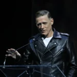 Bryan Adams’ "(Everything I Do) I Do It For You" Achieves Billion Views Milestone on YouTube Music
