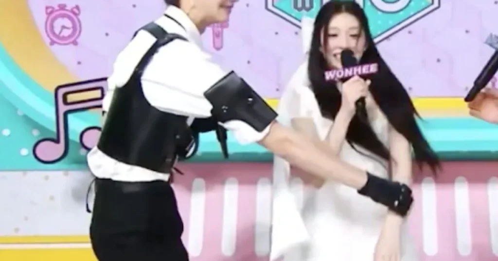 Popular Male Idol’s “Touchy” Interaction With ILLIT’s Wonhee Goes Viral