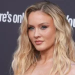 Zara Larsson Showcases Vibrant Stage Aesthetics and Artistic Evolution During Recent Mexico City Performance