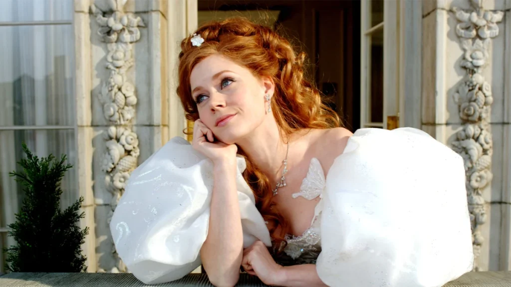 Amy Adams Reveals Why She Rejected a Graphic Saturday Night Live Sketch in 2008 to Protect Young Fans