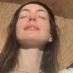 Anne Hathaway Captivates The View with Emotional Career Reflection and Stephane Rolland Couture Excellence
