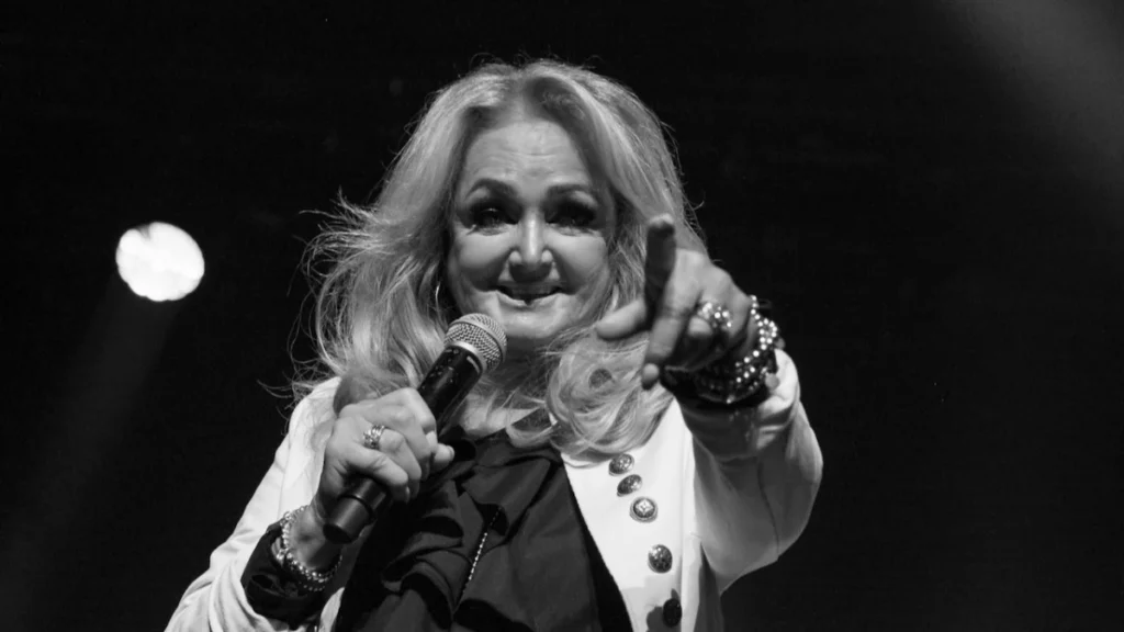 Bonnie Tyler, Singer of “Total Eclipse of the Heart,” Dead at 75