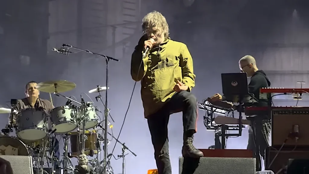 My Chemical Romance Perform Rarity "Ambulance" Live for First Time Ever: Watch