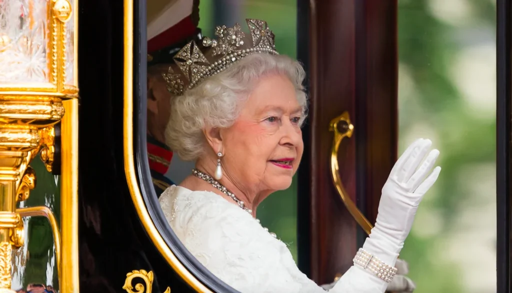 The George IV State Diadem: A Crown Jewel’s Journey from Male Sovereign’s Vision to Queen Consort’s Symbol