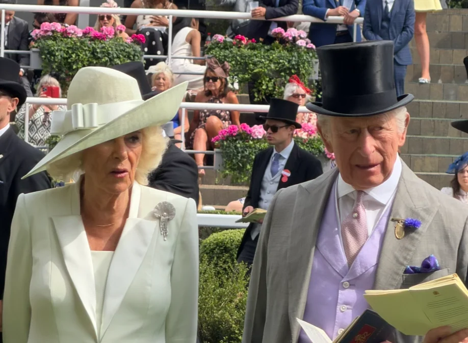 King and Queen Celebrate Their First Jumps Winner of the National Hunt Season as Reaching High Dominates at Listowel