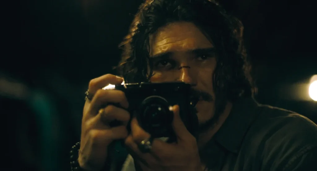 Zack Snyder Debuts The Last Photograph at Toronto Film Festival to Drastically Polarizing First Reactions