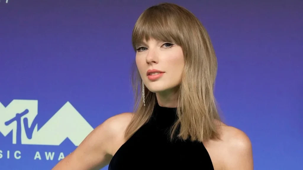 Taylor Swift Faces Critical Backlash Over The Life of a Showgirl: The Encore Despite Historic Streaming Numbers and Chart Dominance